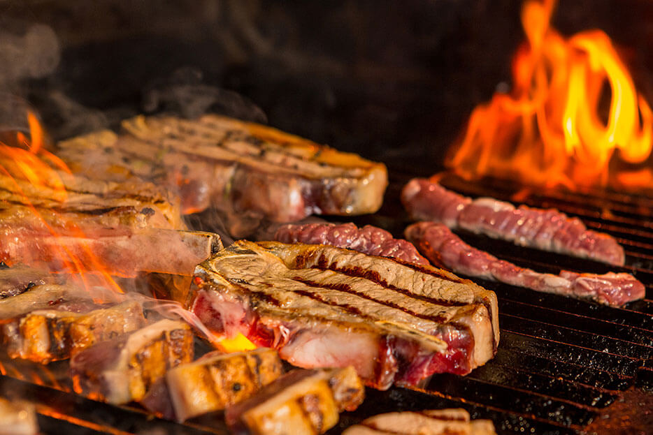 ¿Qué es una parrillada argentina?
